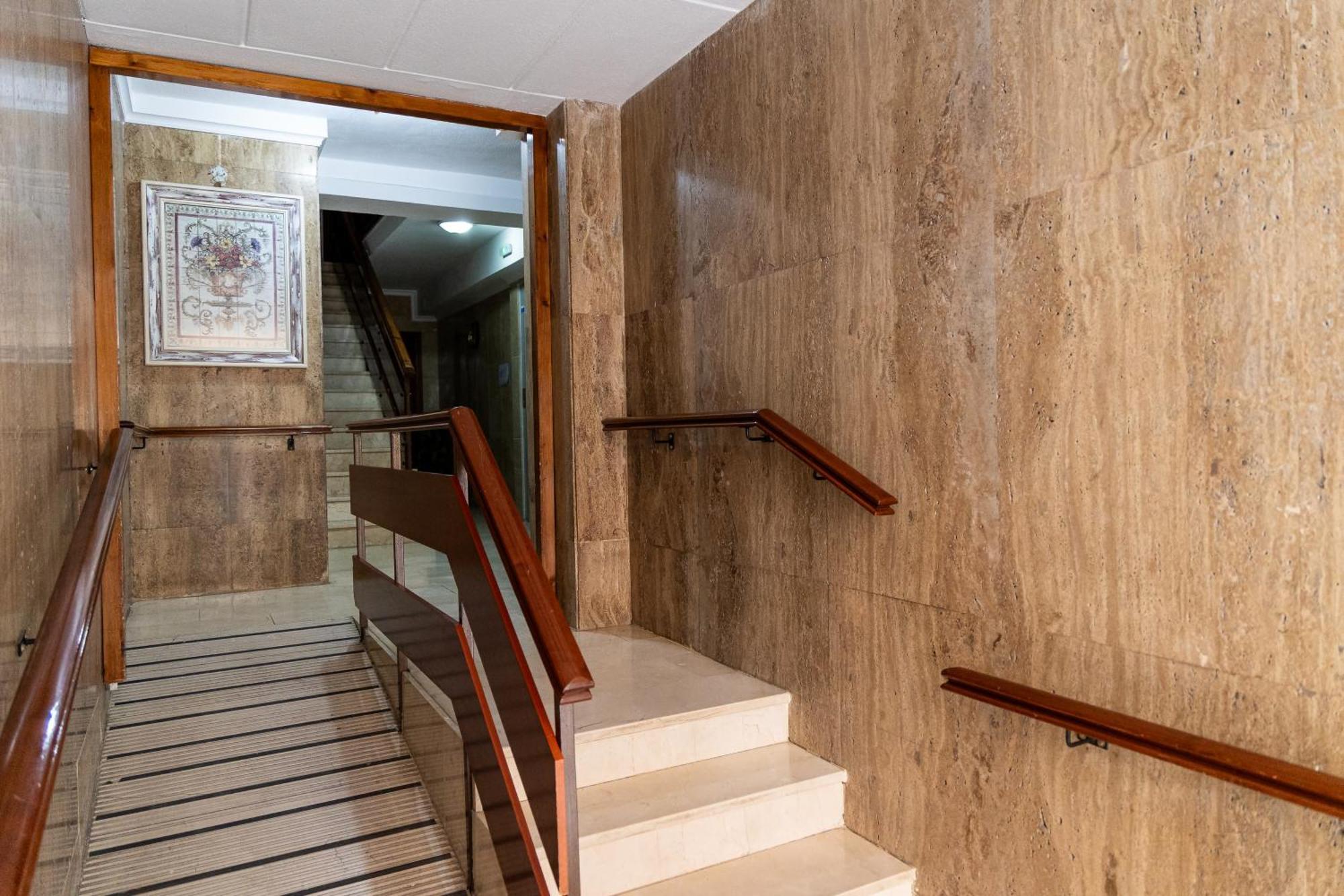Apartamento En La Entrada Del Barrio Antiguo コルドバ エクステリア 写真